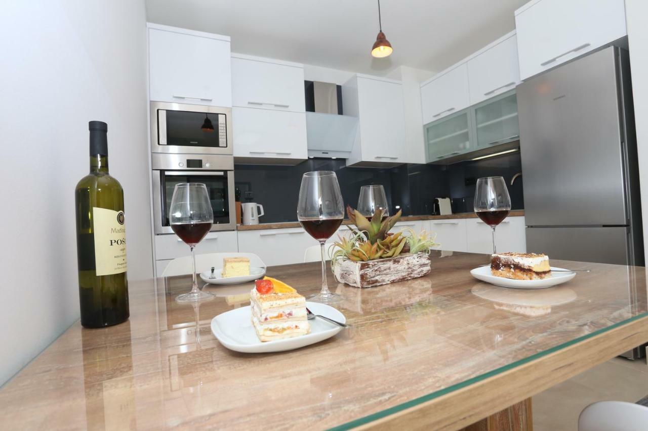 As'S Apartment Split Luaran gambar