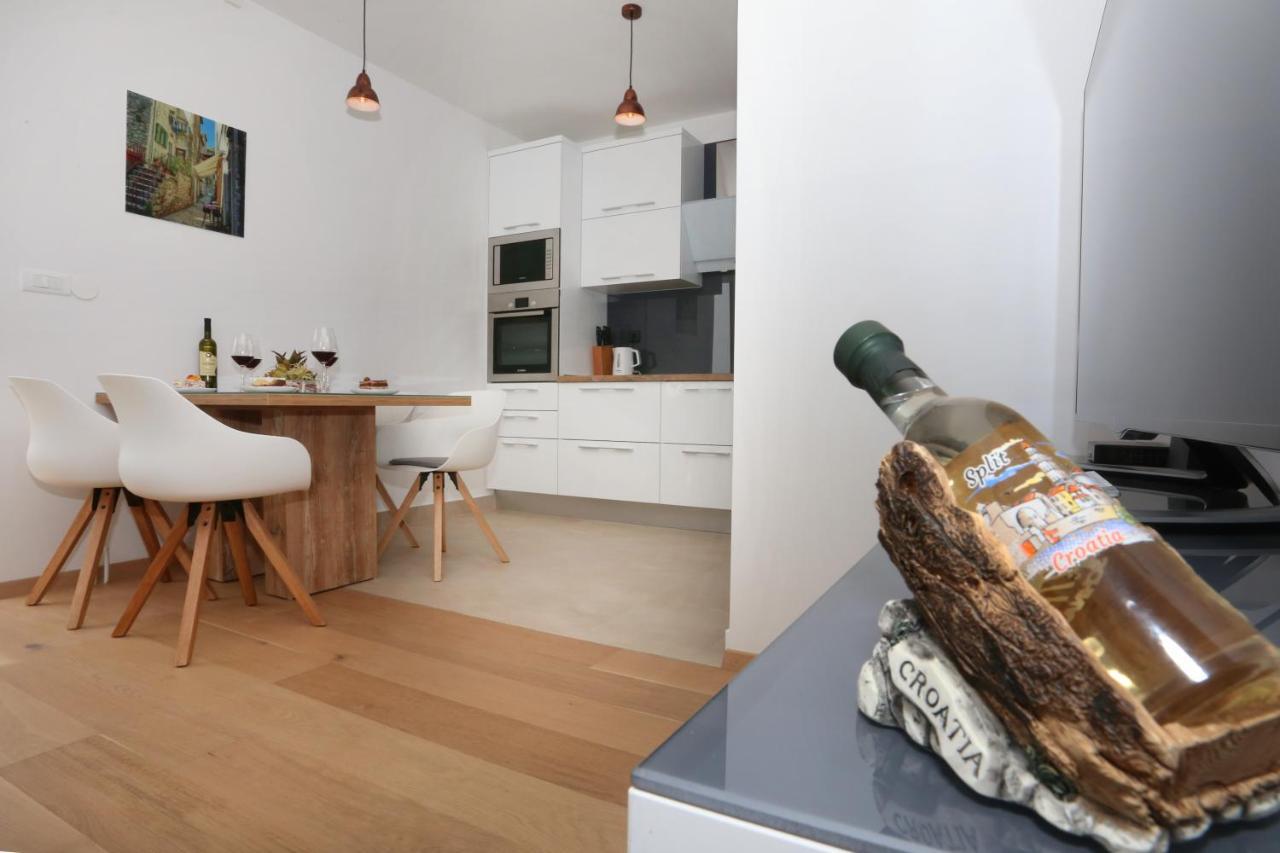 As'S Apartment Split Luaran gambar