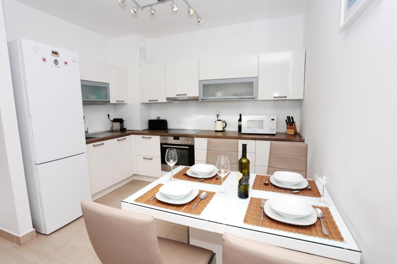 As'S Apartment Split Luaran gambar